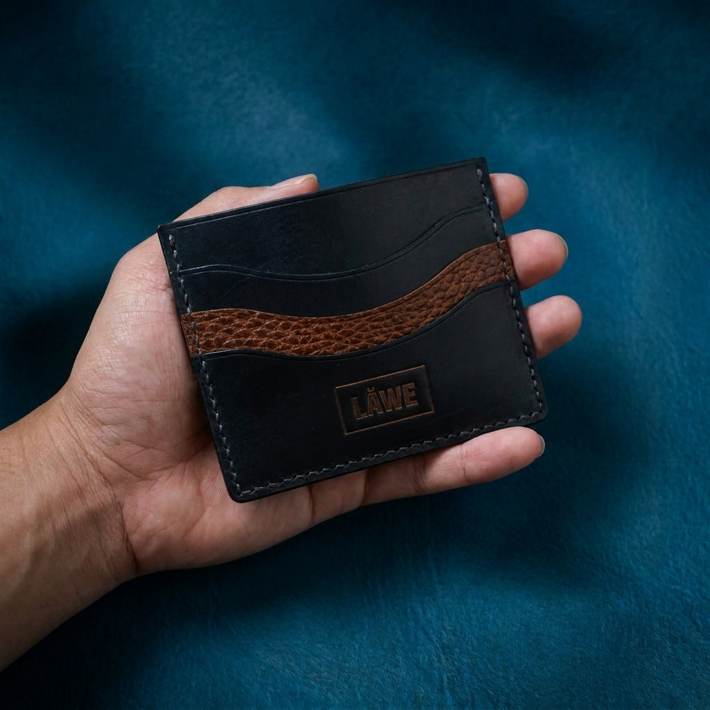 LÅWE Flow — Card Holder